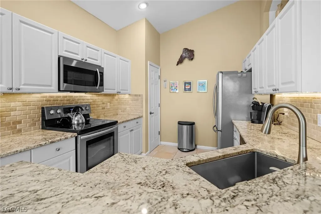 16137 Mount Abbey Way Fort Myers FL 33908