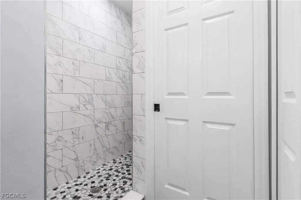 428 SW 37th Street Cape Coral FL 33914