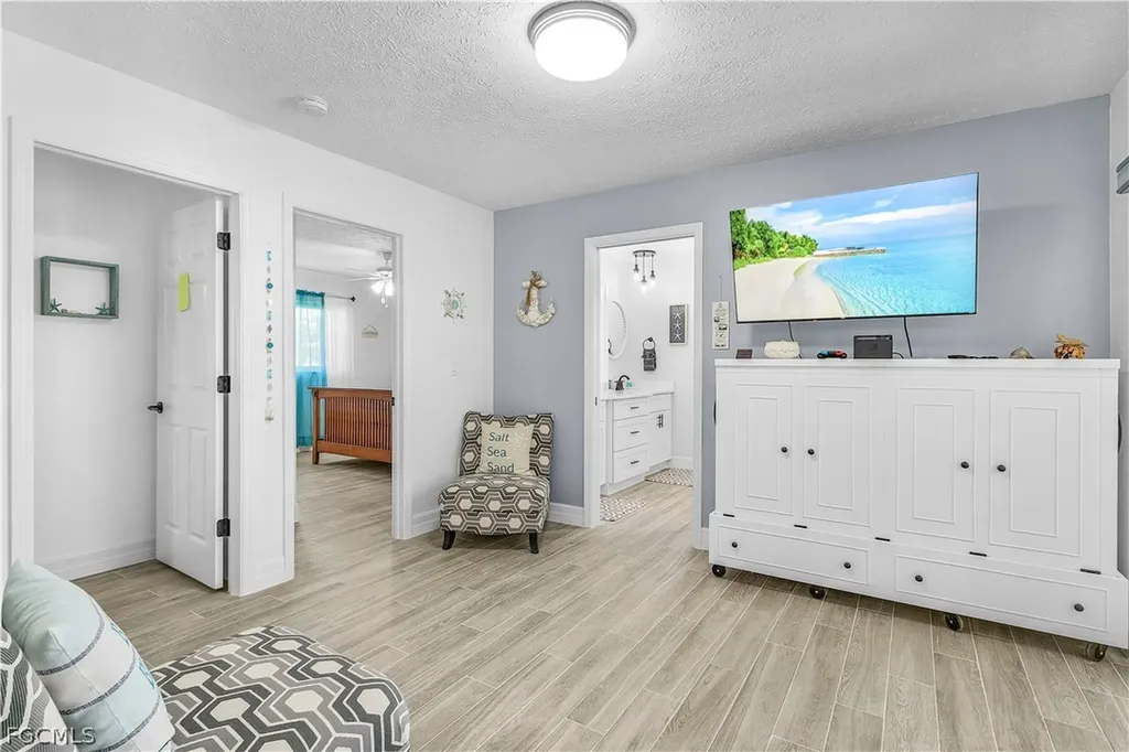 428 SW 37th Street Cape Coral FL 33914