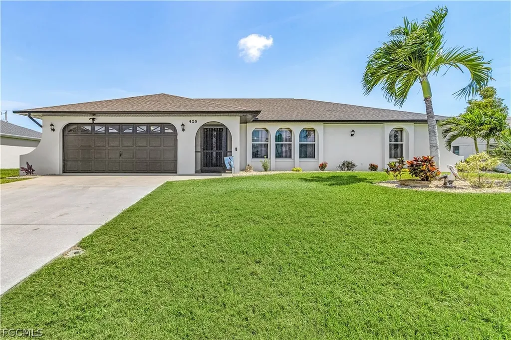 428 SW 37th Street Cape Coral FL 33914