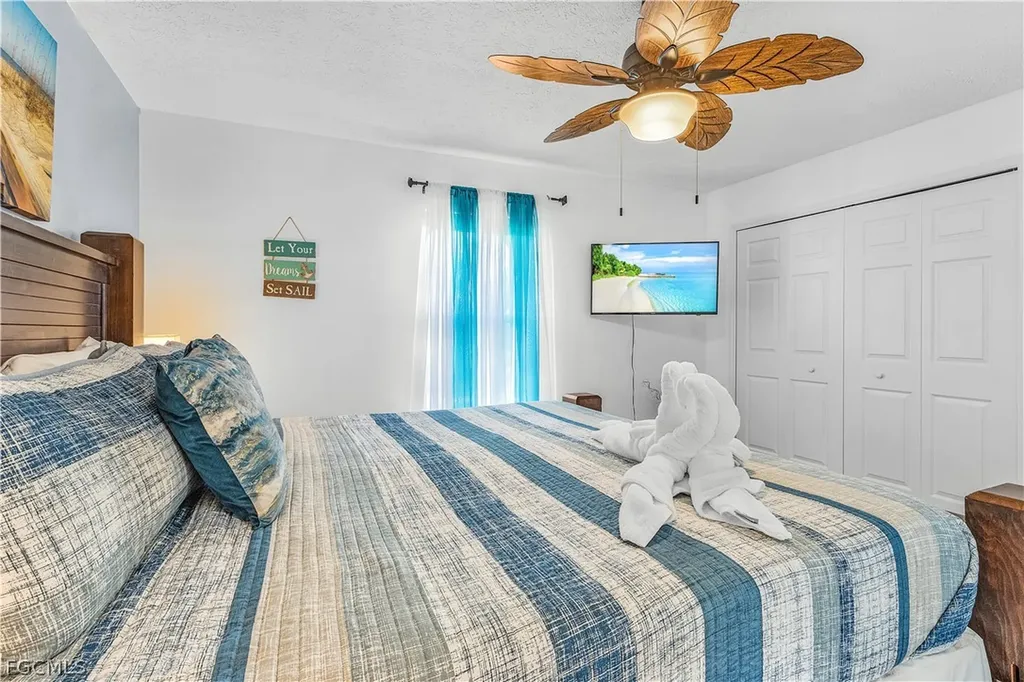 428 SW 37th Street Cape Coral FL 33914