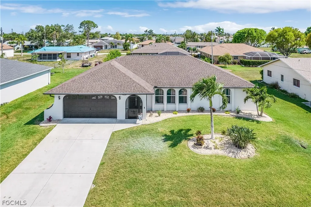 428 SW 37th Street Cape Coral FL 33914