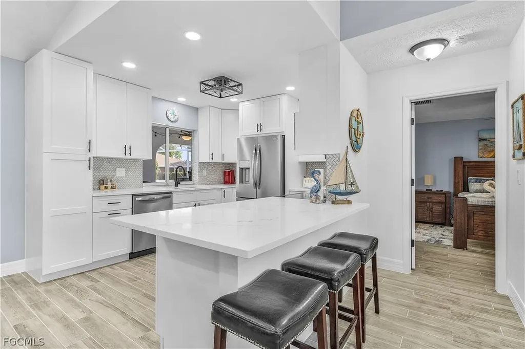 428 SW 37th Street Cape Coral FL 33914