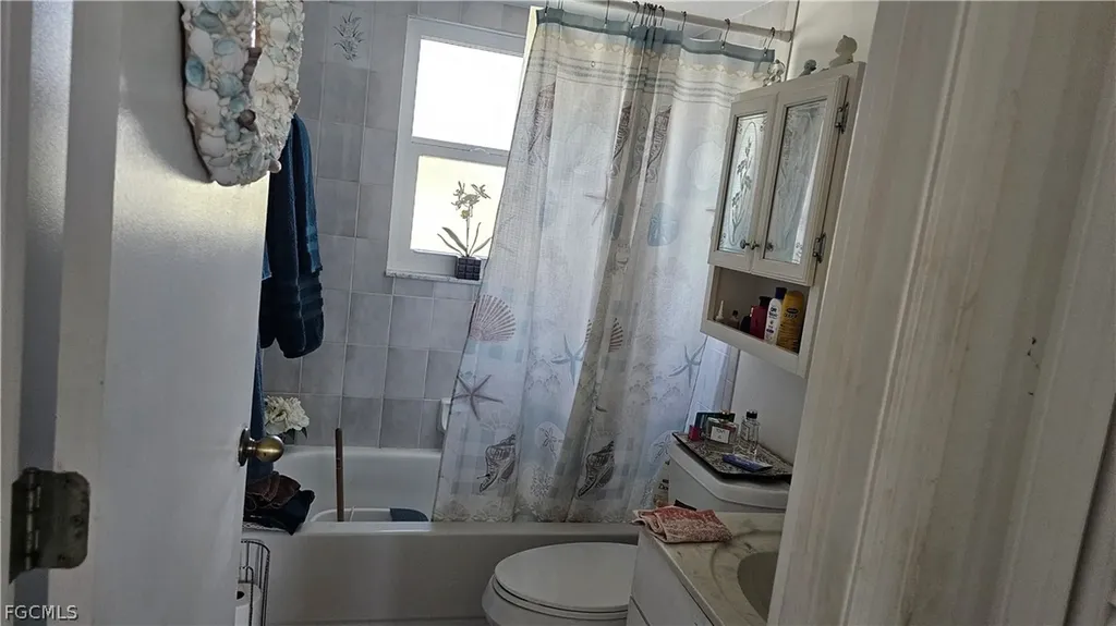229 SE 3rd Terrace Cape Coral FL 33990
