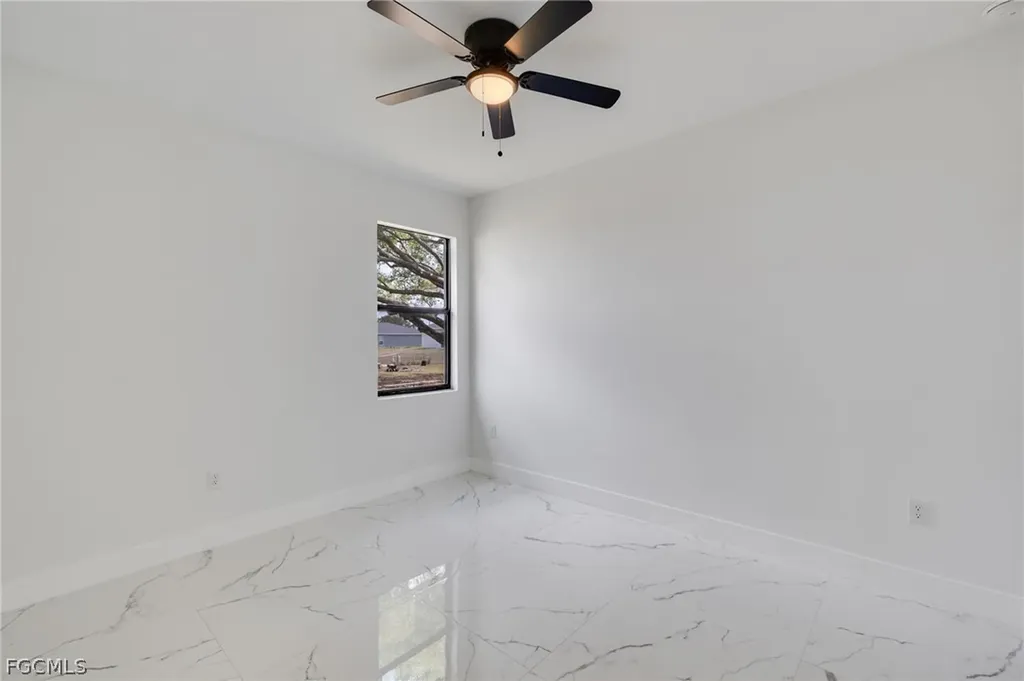 4117 12th Street SW Lehigh Acres FL 33976