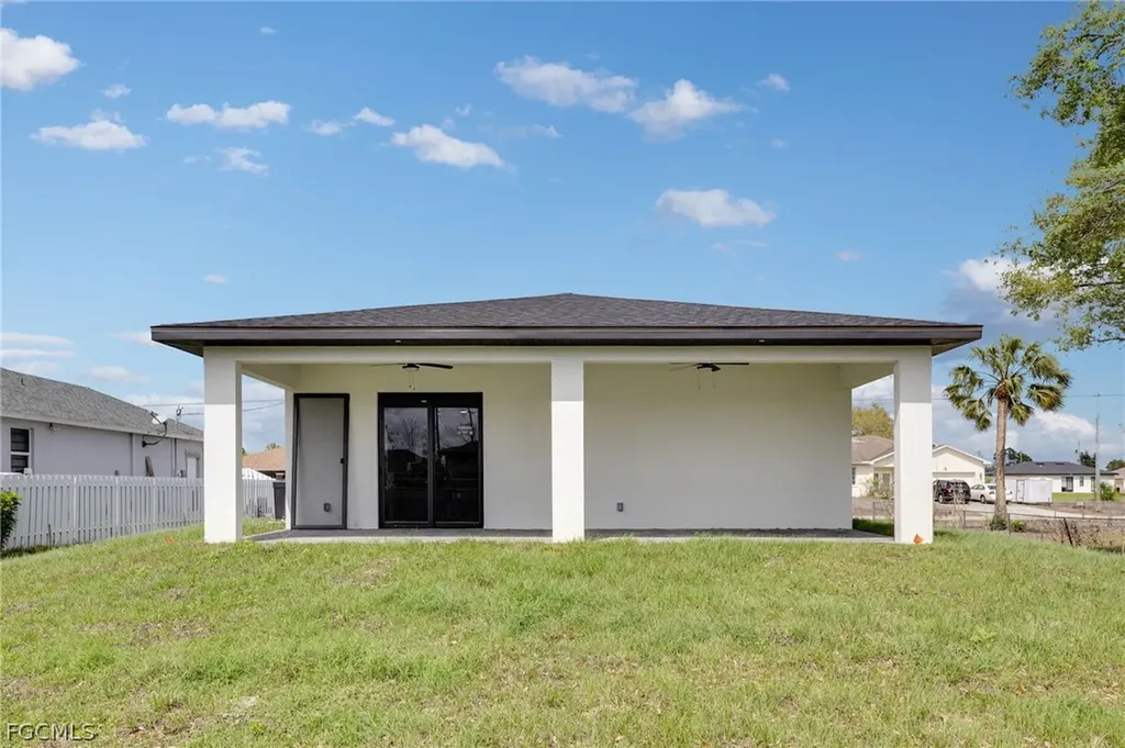 4117 12th Street SW Lehigh Acres FL 33976