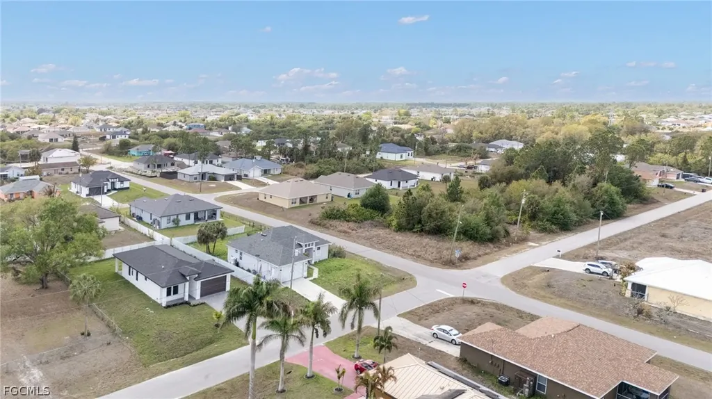 4117 12th Street SW Lehigh Acres FL 33976