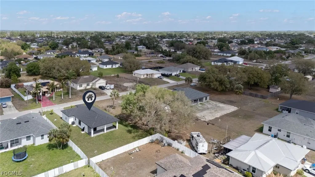 4117 12th Street SW Lehigh Acres FL 33976