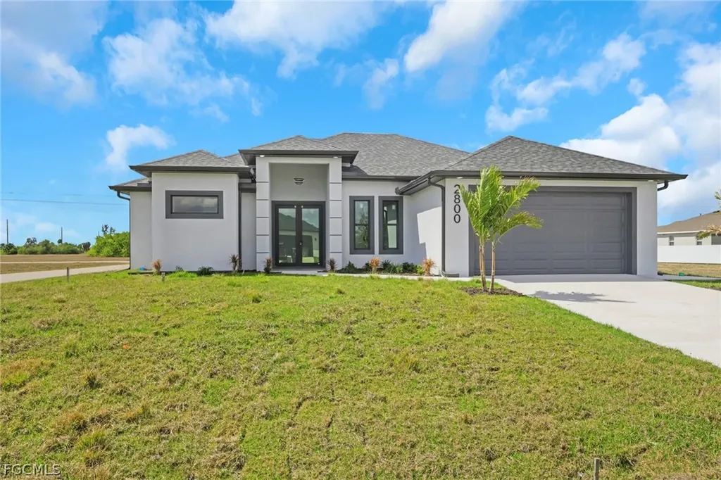 2800 NE 4th Place Cape Coral FL 33909