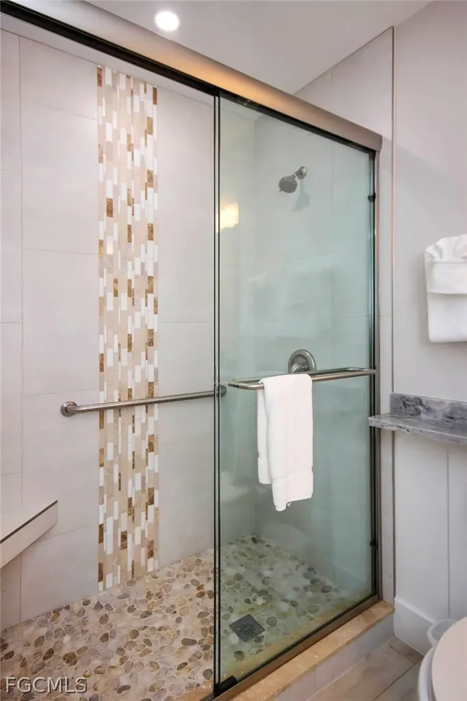 827 E Gulf Drive Sanibel FL 33957