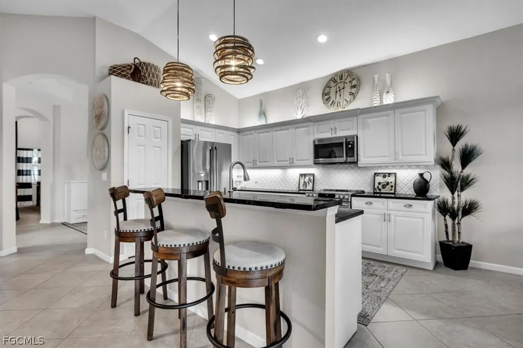 3750 Lakeview Isle Court Fort Myers FL 33905
