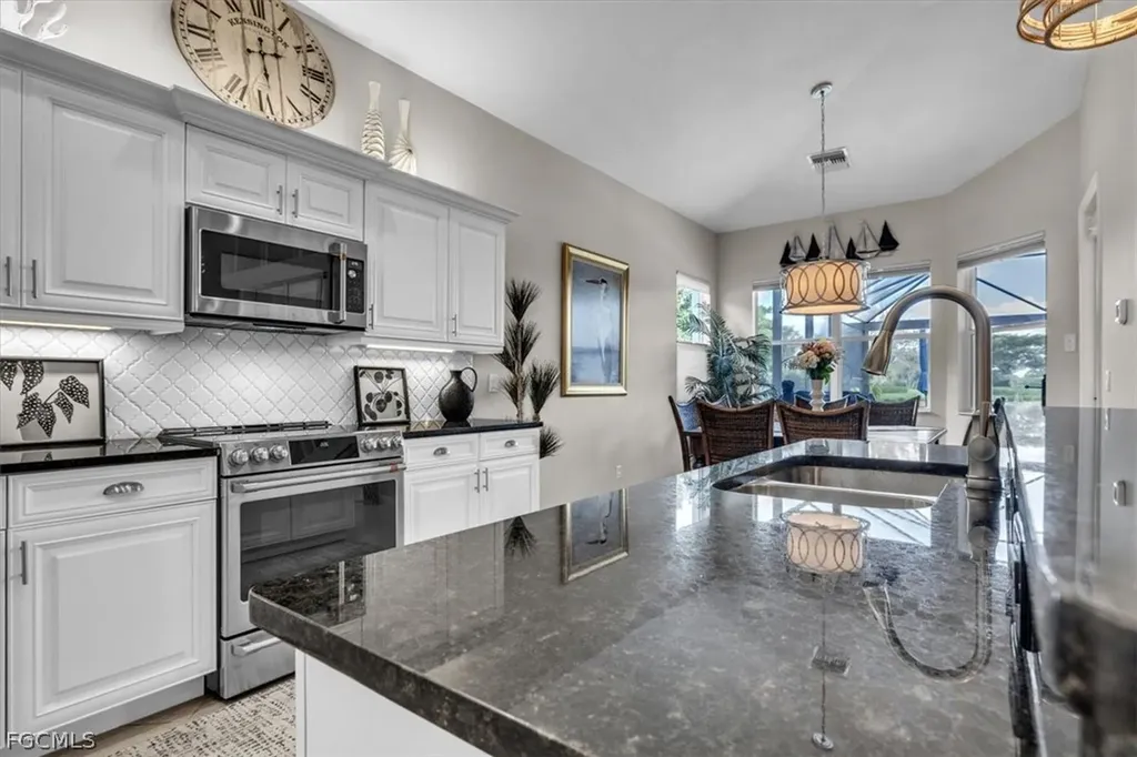 3750 Lakeview Isle Court Fort Myers FL 33905