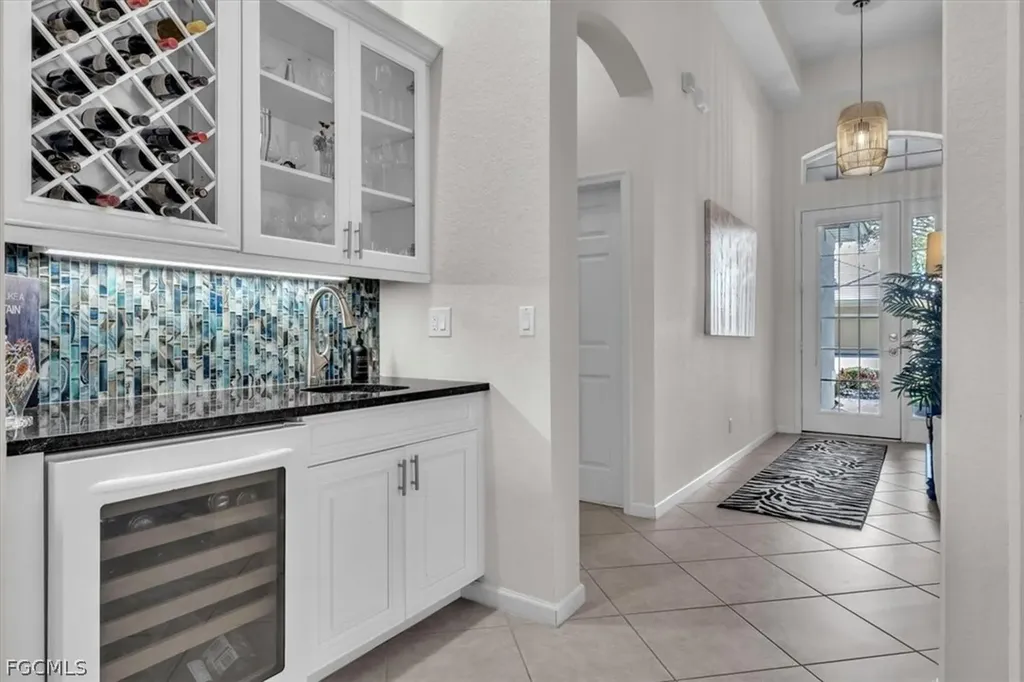 3750 Lakeview Isle Court Fort Myers FL 33905