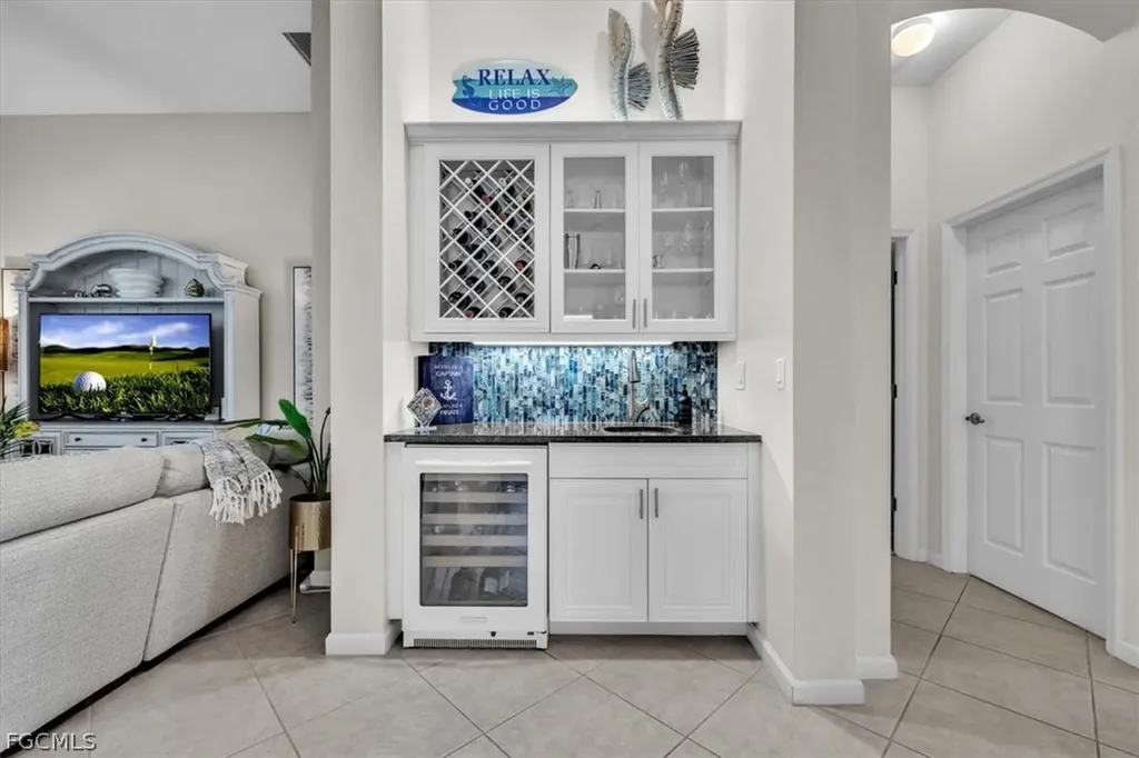 3750 Lakeview Isle Court Fort Myers FL 33905