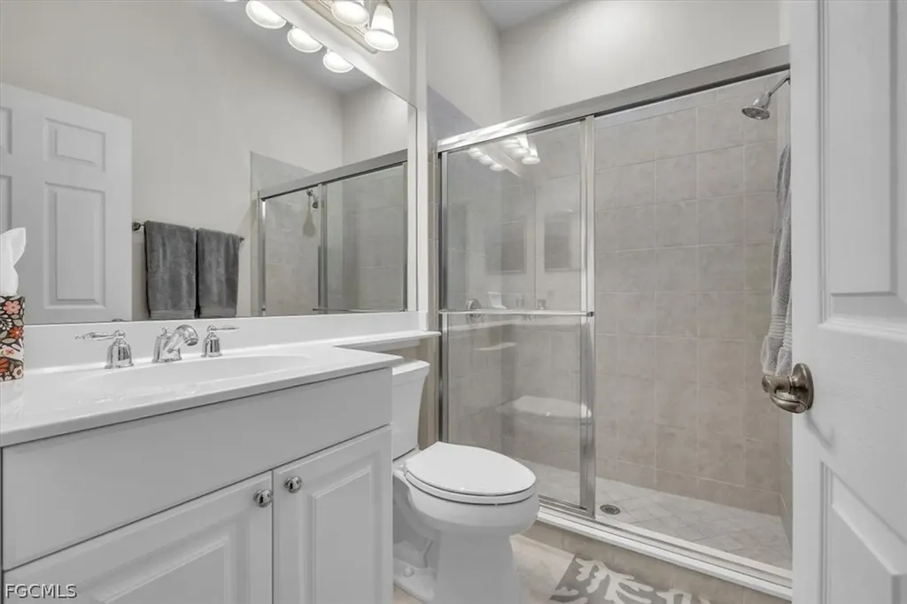 3750 Lakeview Isle Court Fort Myers FL 33905