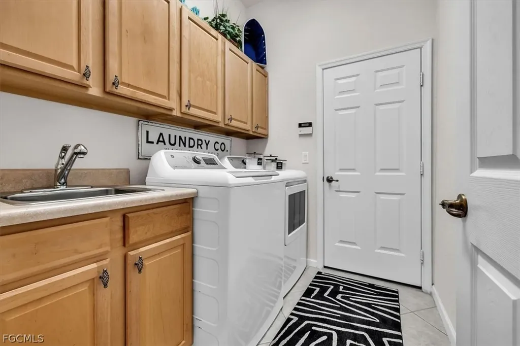 3750 Lakeview Isle Court Fort Myers FL 33905