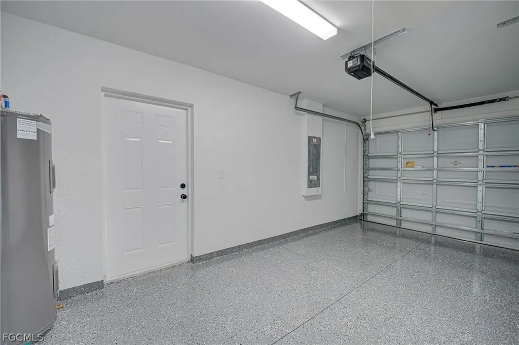 546/548 Nimitz Boulevard Lehigh Acres FL 33974
