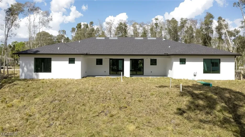 546/548 Nimitz Boulevard Lehigh Acres FL 33974
