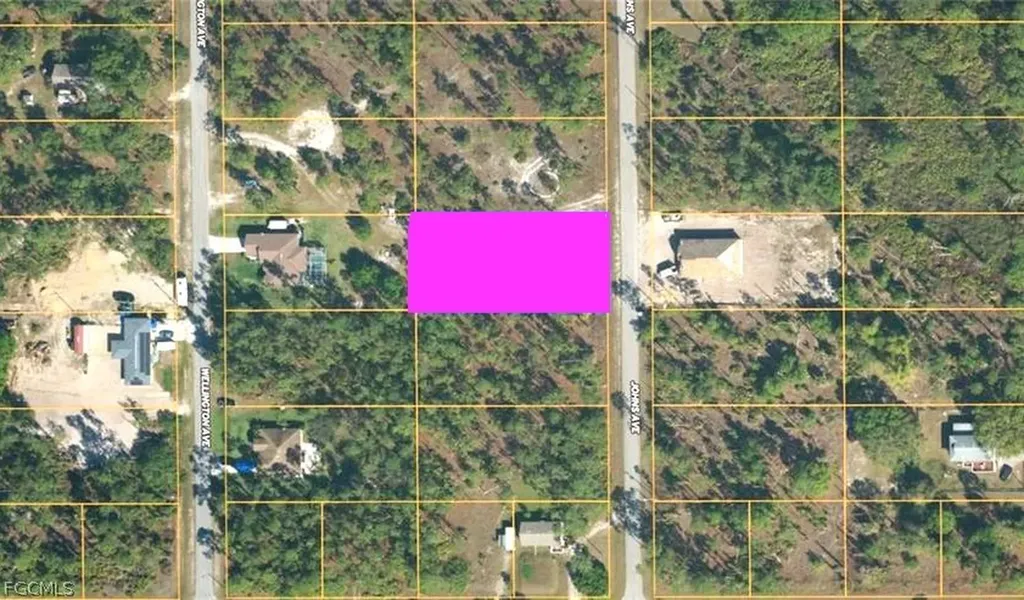 907 Johns Avenue Lehigh Acres FL 33972