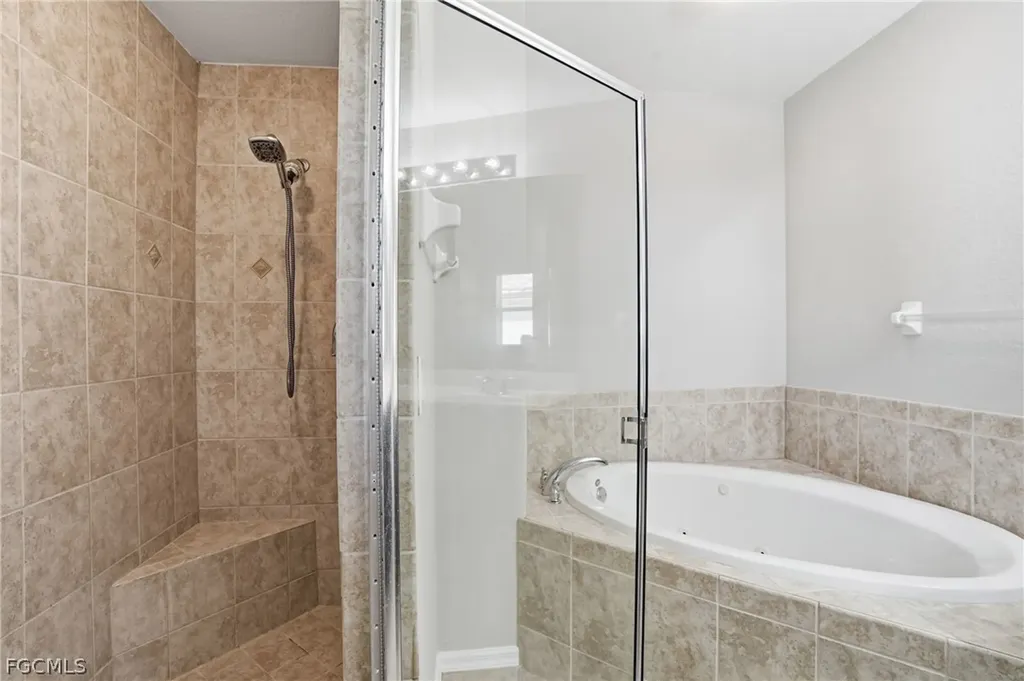 4222 NW 22nd Street Cape Coral FL 33993