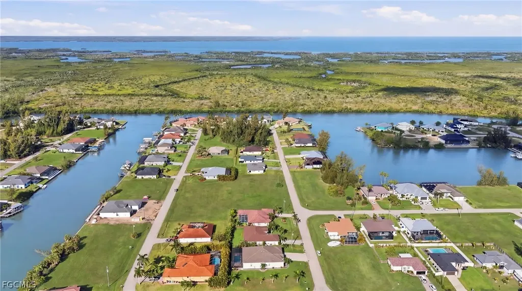 4222 NW 22nd Street Cape Coral FL 33993