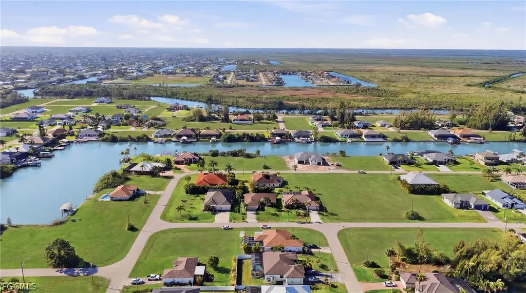 4222 NW 22nd Street Cape Coral FL 33993