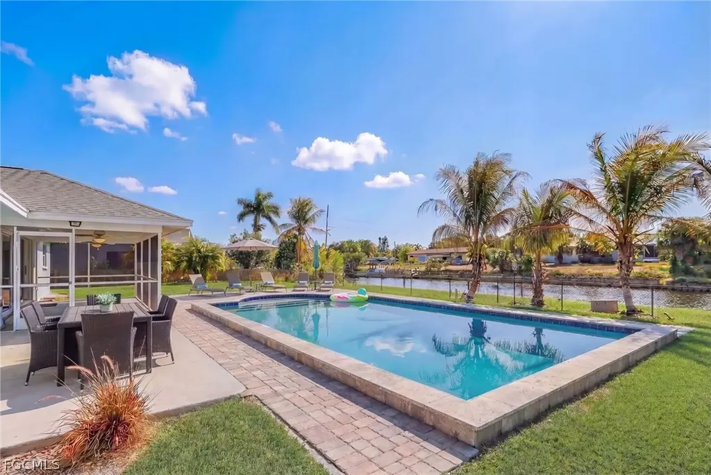 12513 River Road Fort Myers FL 33905