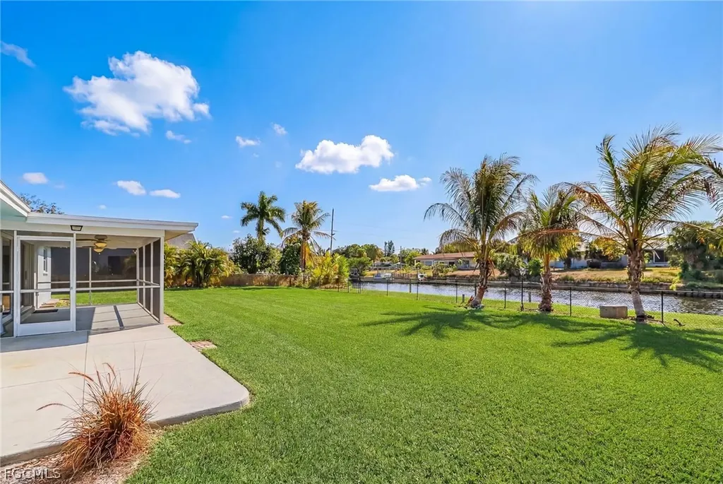 12513 River Road Fort Myers FL 33905