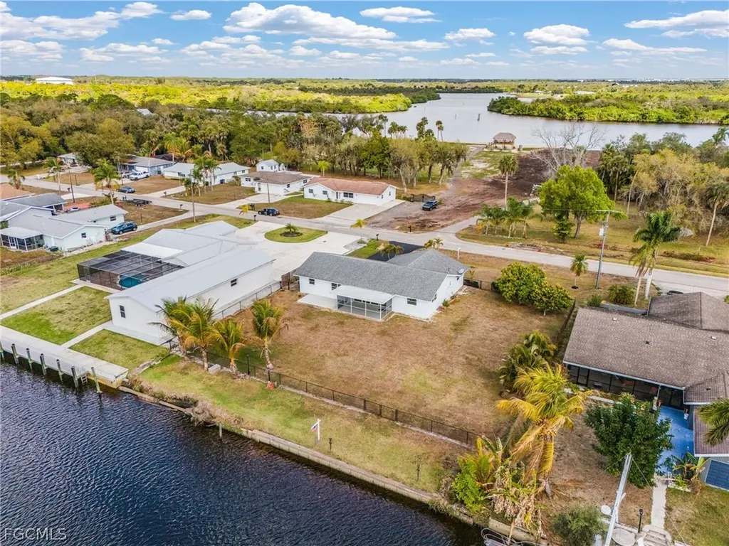 12513 River Road Fort Myers FL 33905