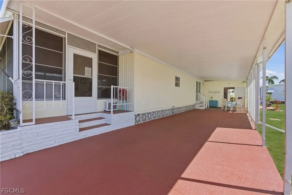 406 Twig Court S North Fort Myers FL 33917