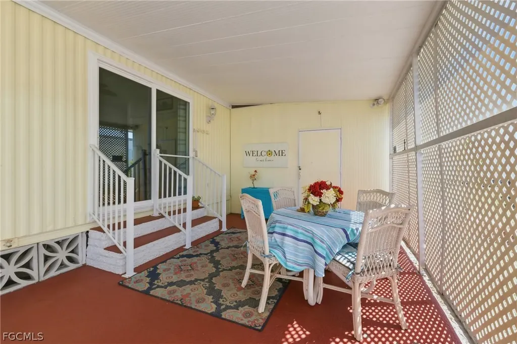 406 Twig Court S North Fort Myers FL 33917