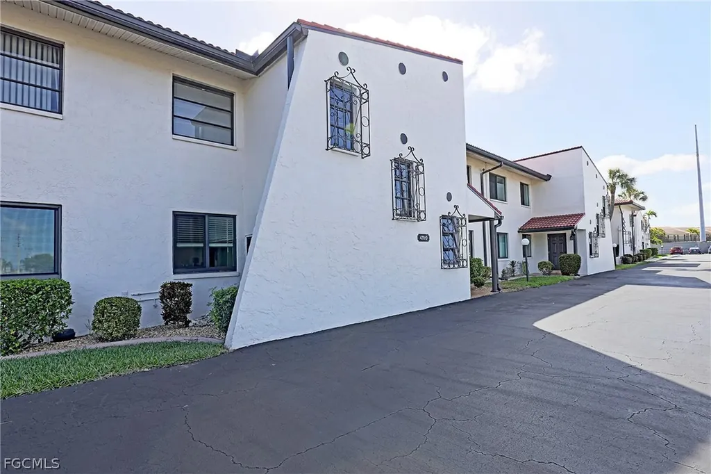 Cape Coral FL, 4711 Santa Barbara Boulevard, Unit 4
