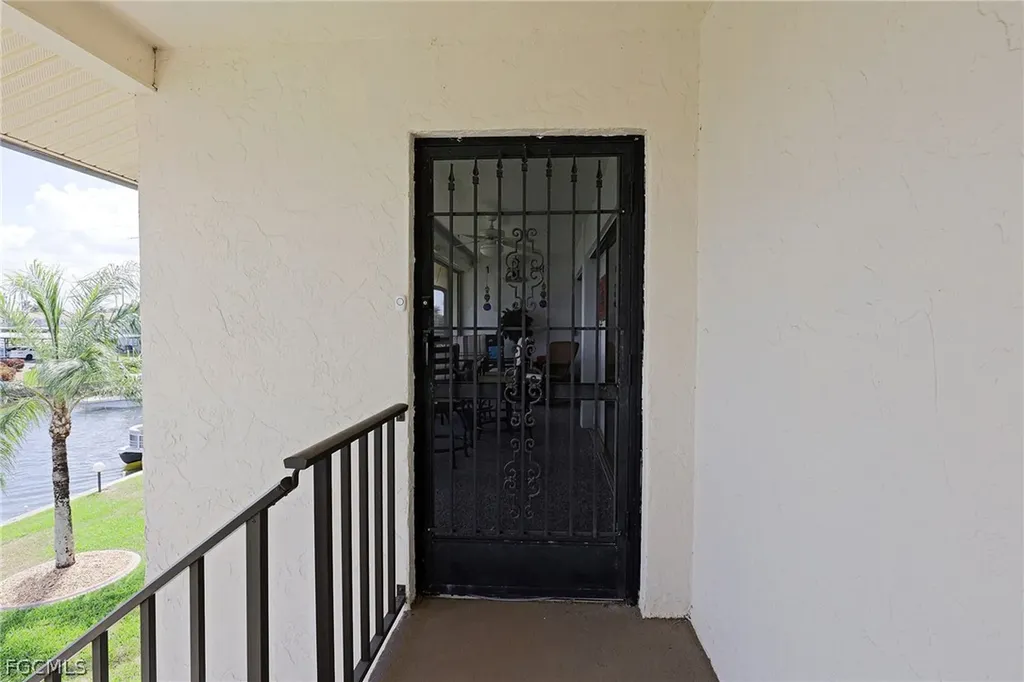 4711 Santa Barbara Boulevard Cape Coral FL 33914
