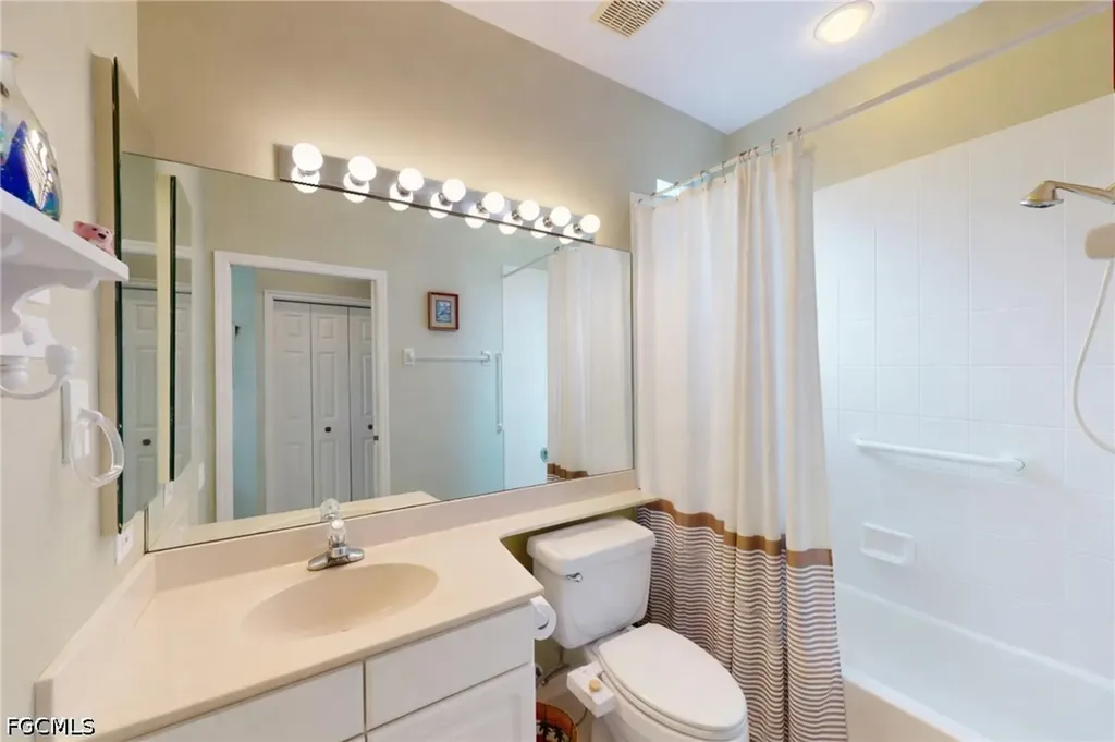 8840 Middlebrook Drive Fort Myers FL 33908
