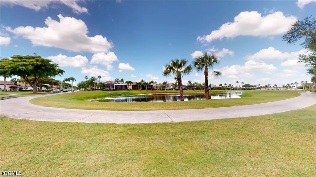 8840 Middlebrook Drive Fort Myers FL 33908