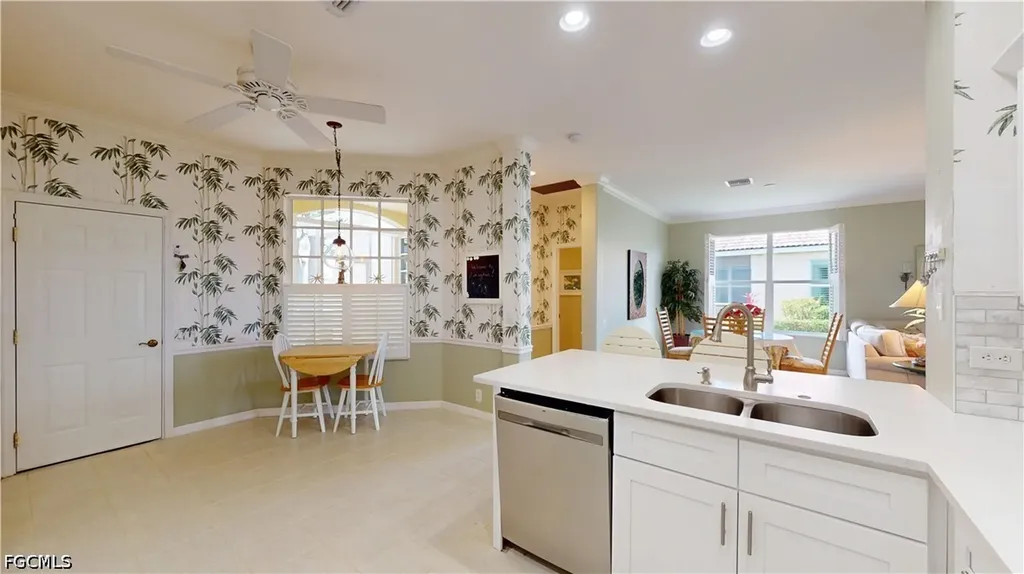 8840 Middlebrook Drive Fort Myers FL 33908