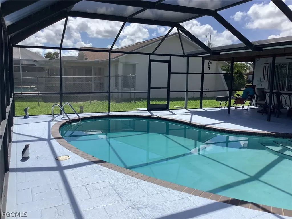 107 SE 39th Street Cape Coral FL 33904