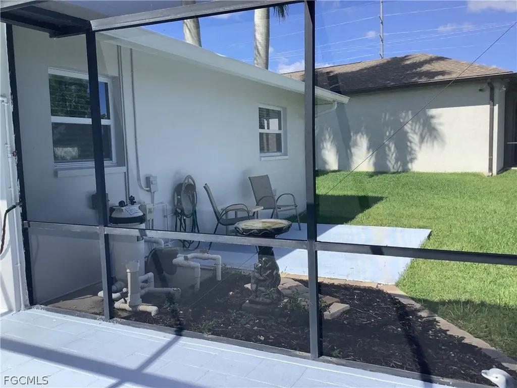 107 SE 39th Street Cape Coral FL 33904