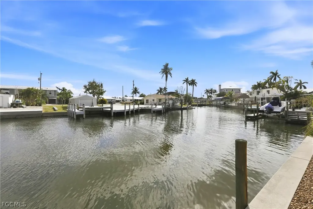 2859 Cheryl Street Matlacha FL 33993