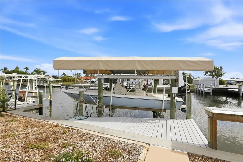 2859 Cheryl Street Matlacha FL 33993