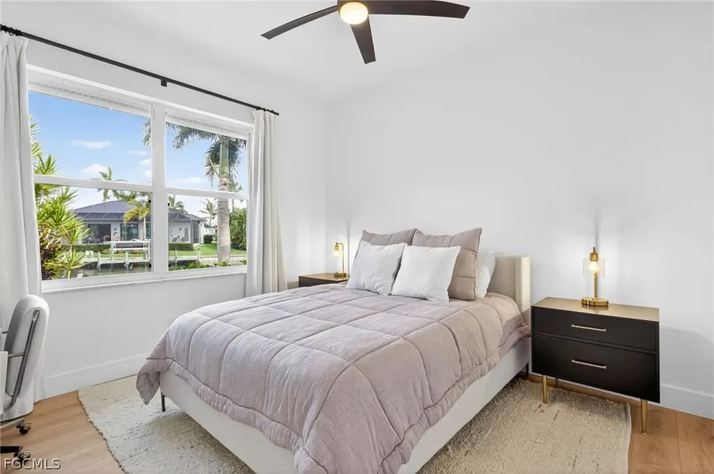 5305 SW 23rd Avenue Cape Coral FL 33914