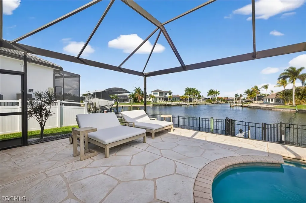 5305 SW 23rd Avenue Cape Coral FL 33914