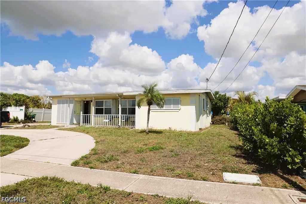 21380 Edgewater Drive Port Charlotte FL 33952