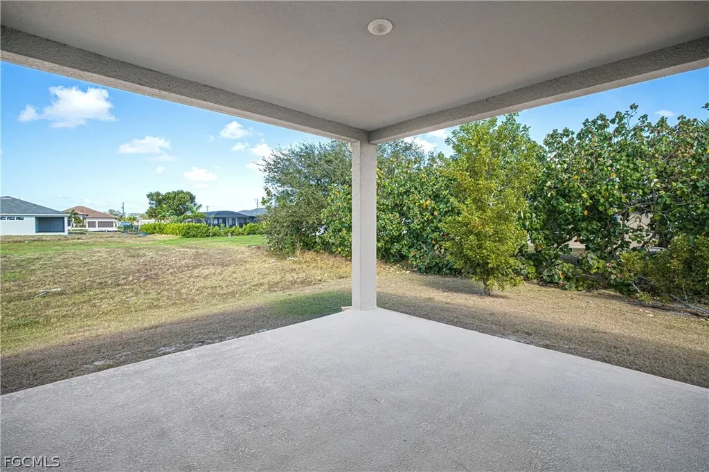 2507 NW 3rd Terrace Cape Coral FL 33993