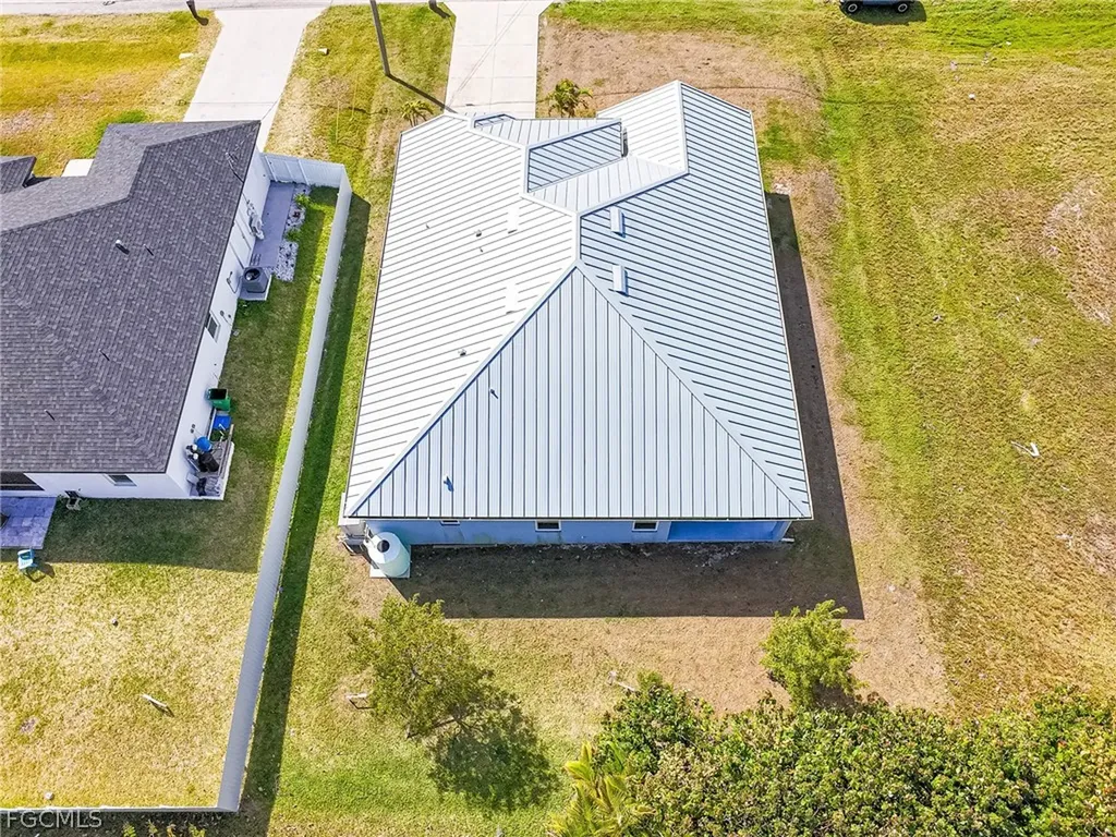 2507 NW 3rd Terrace Cape Coral FL 33993