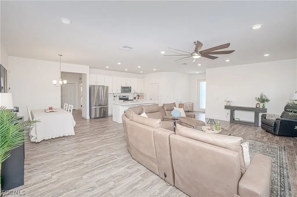 2507 NW 3rd Terrace Cape Coral FL 33993