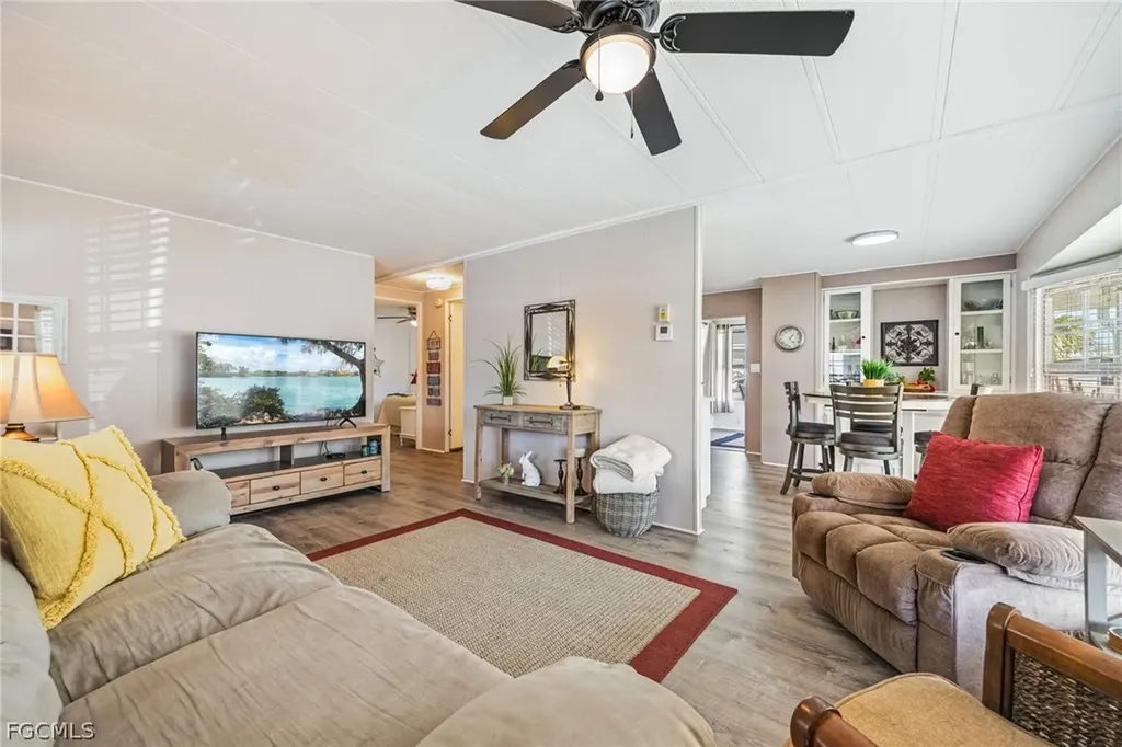 478 Nicklaus Boulevard North Fort Myers FL 33903