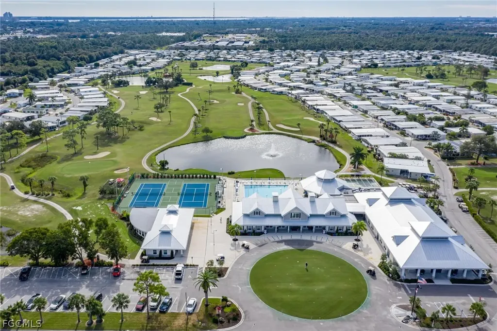 478 Nicklaus Boulevard North Fort Myers FL 33903