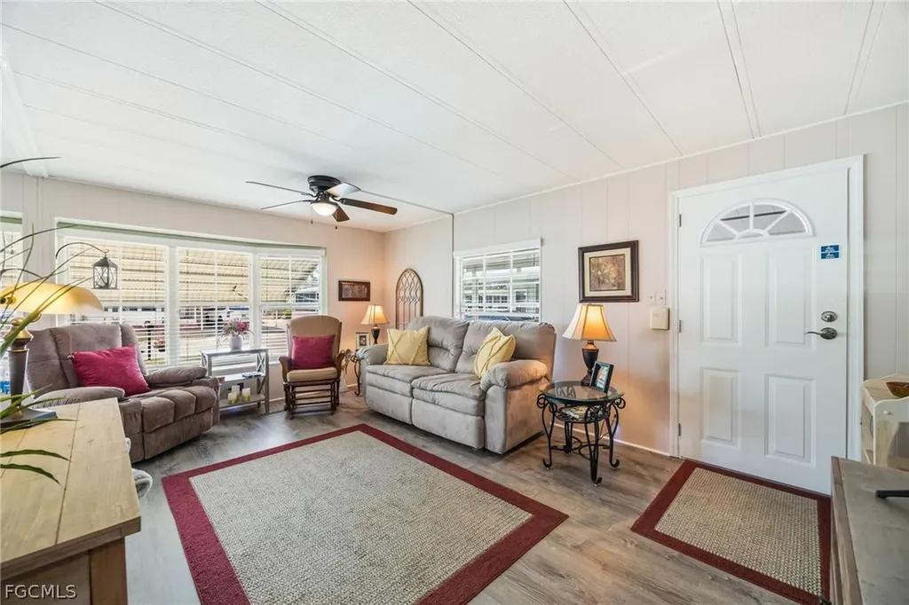 478 Nicklaus Boulevard North Fort Myers FL 33903