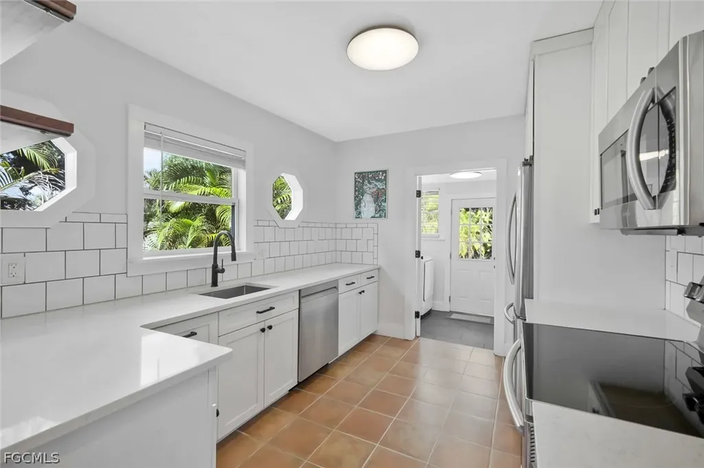 2723 Second Street Fort Myers FL 33916